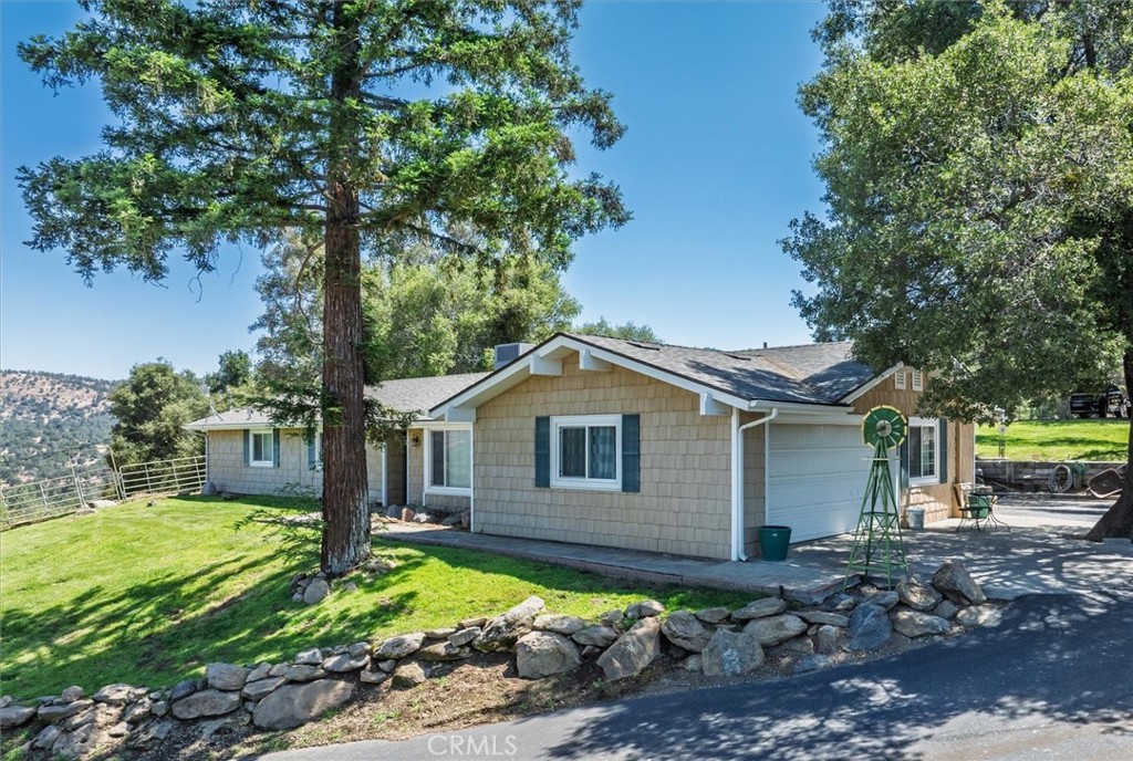 36515 Wells Road Coarsegold, CA 93614 - Photo 20 of 52