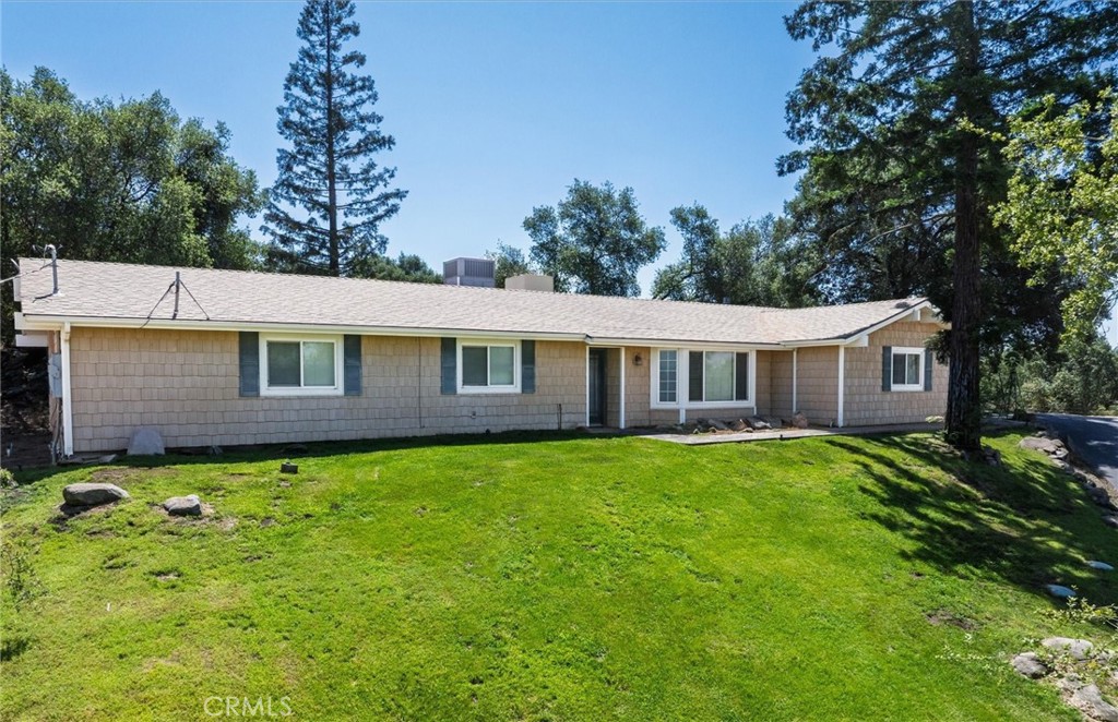 36515 Wells Road Coarsegold, CA 93614 - Photo 22 of 52