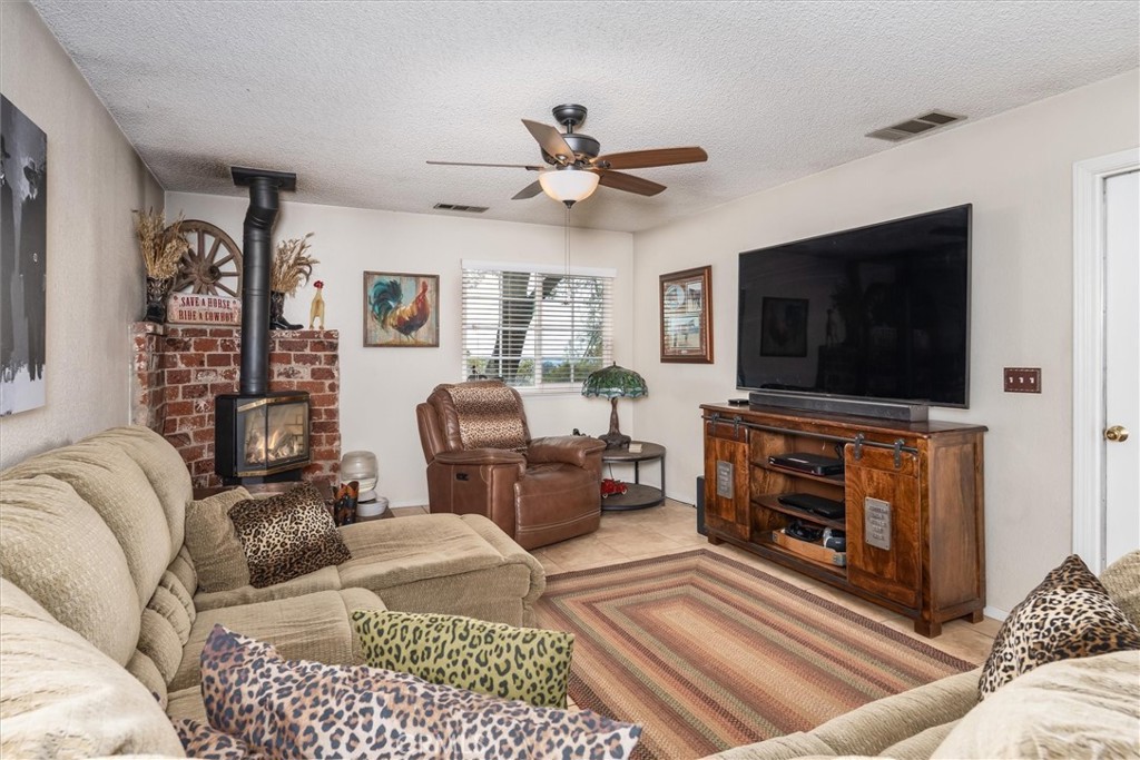 36515 Wells Road Coarsegold, CA 93614 - Photo 34 of 52