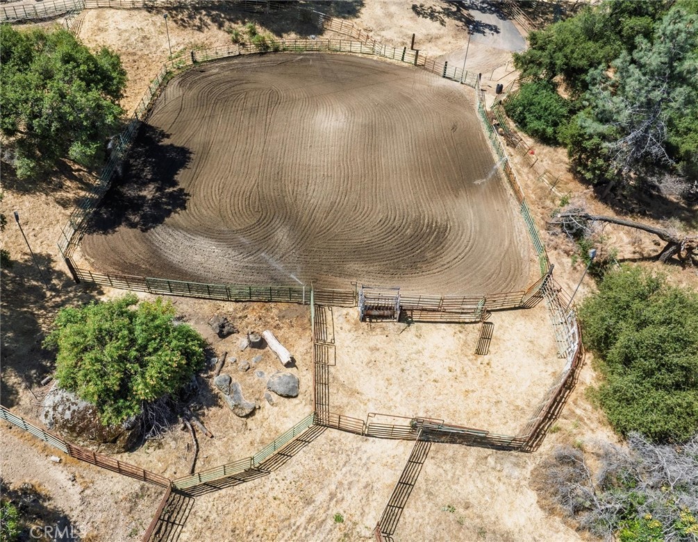 36515 Wells Road Coarsegold, CA 93614 - Photo 7 of 52