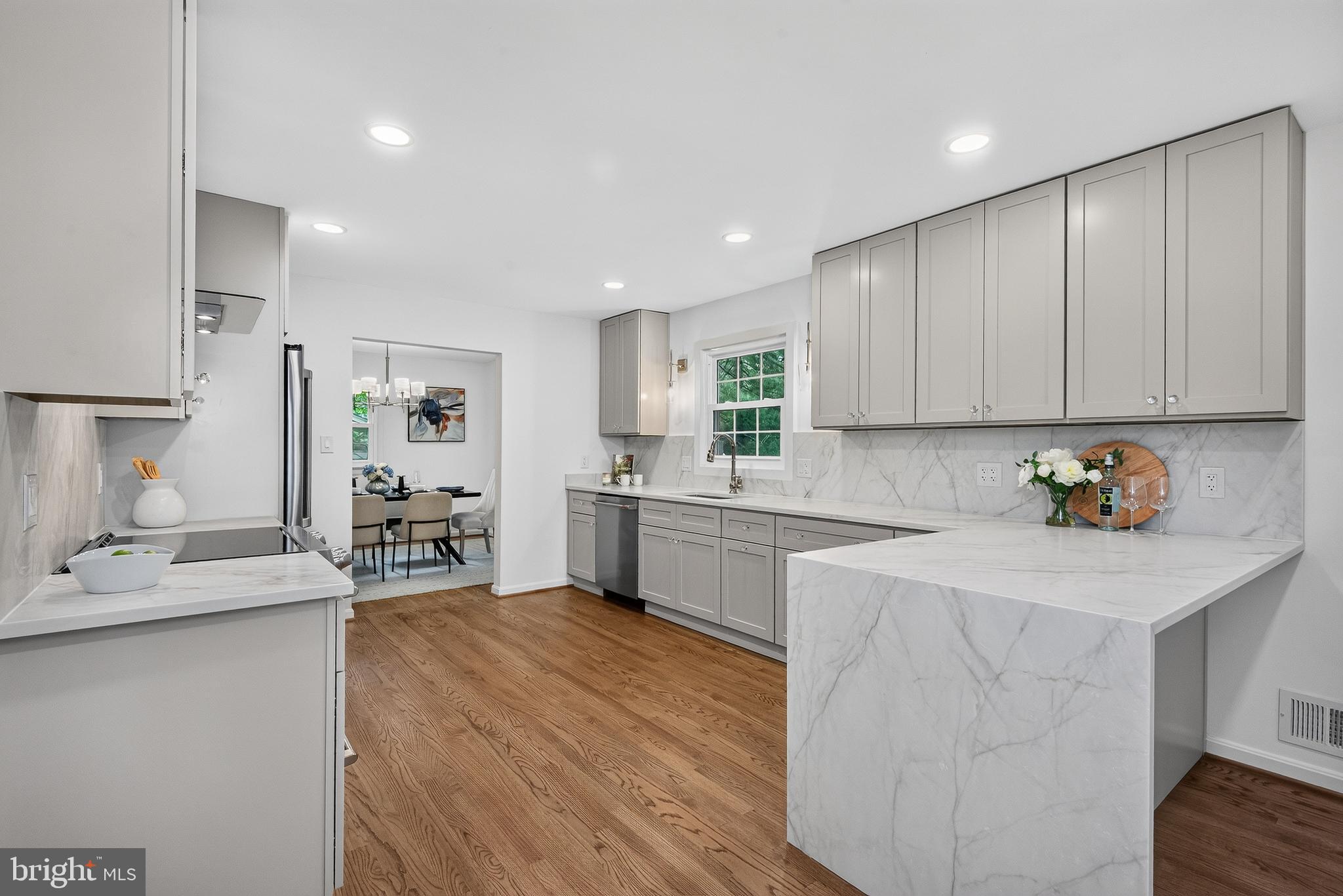 2511 Charlestown Lane Reston, VA 20191 - Photo 2 of 54 Kitchen into Dining Room