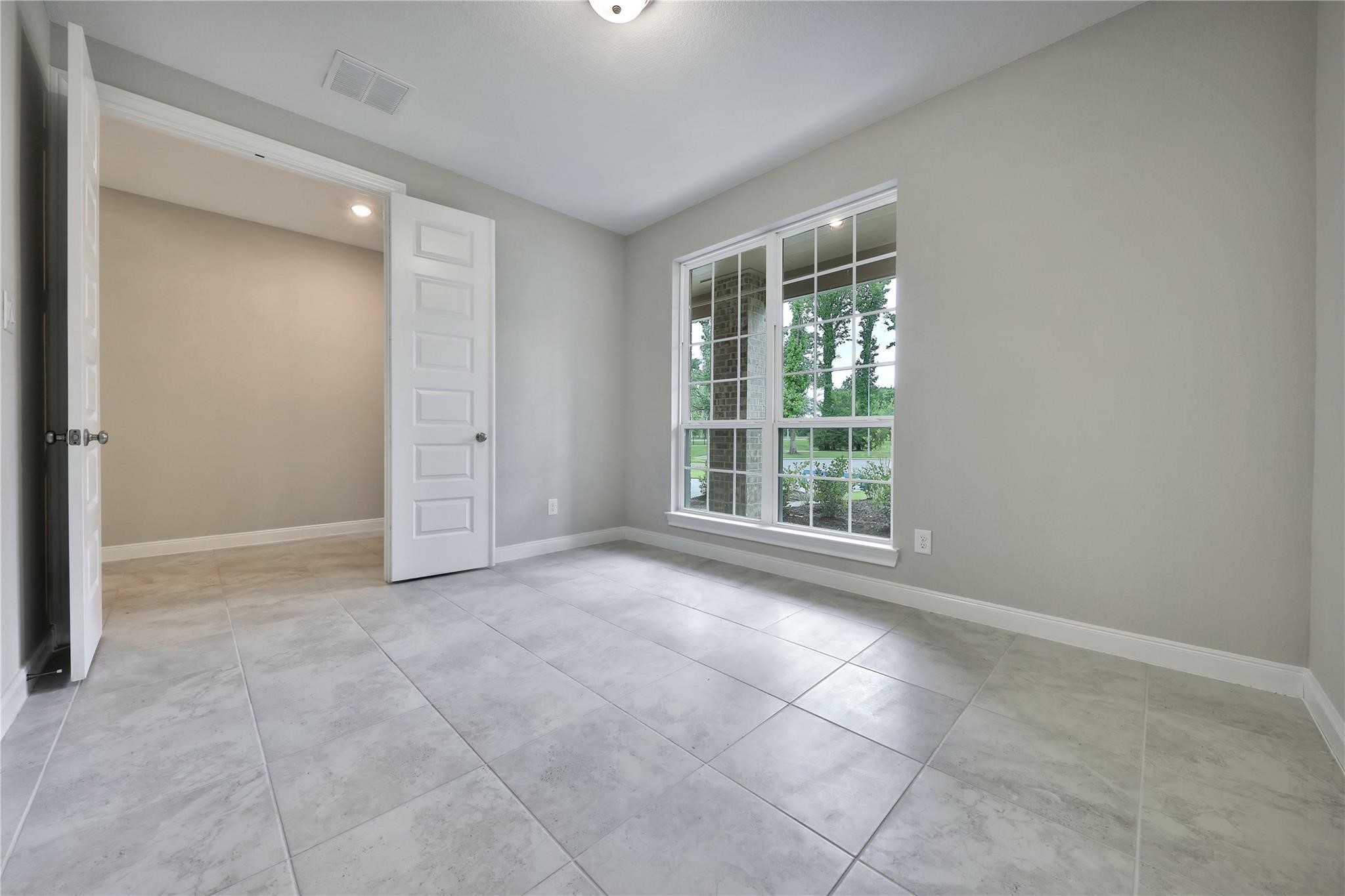 22006 Meandering Springs Drive Spring, TX 77389 - Photo 5 of 35