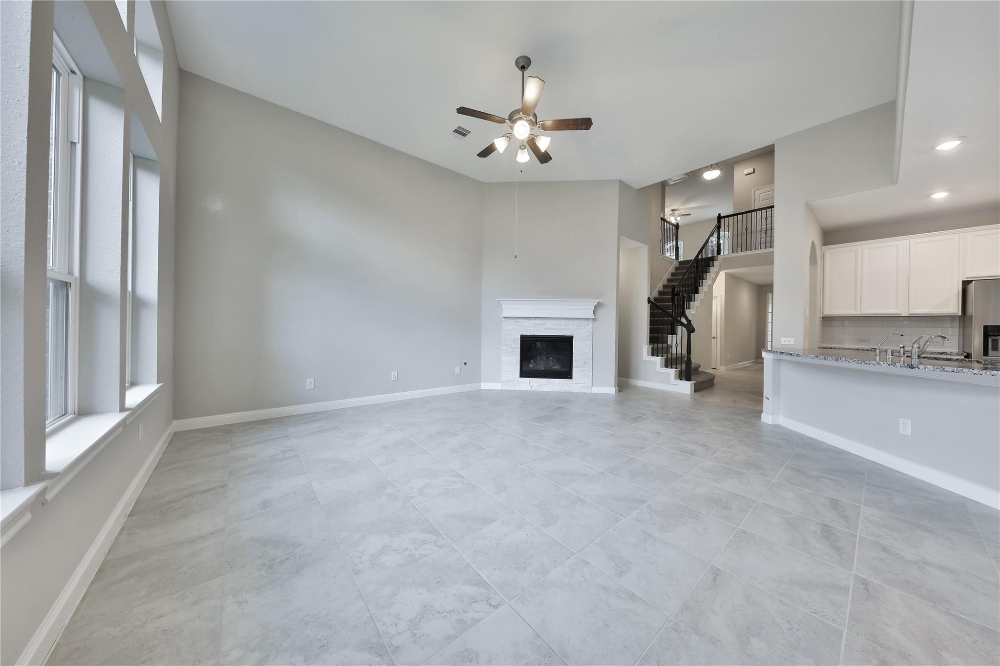 22006 Meandering Springs Drive Spring, TX 77389 - Photo 7 of 35