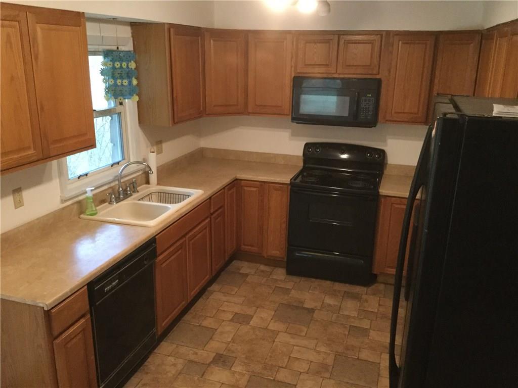 121 Shanahan Road Butler, PA 16001 - Photo 4 of 16 Gallery Image 4
