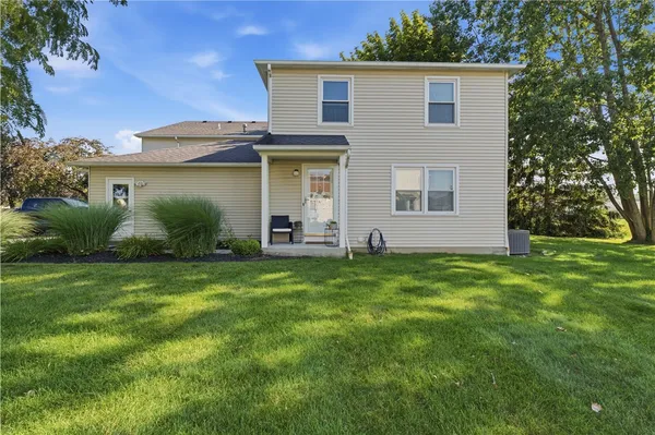 $199,900 | 320 Lenora Lane, Webster, NY 14580