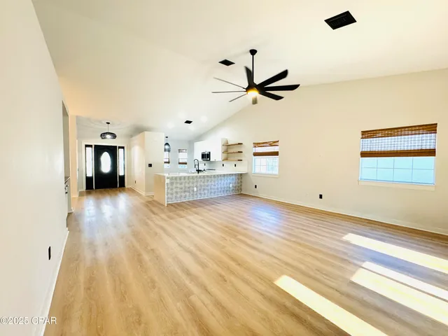 $2,800 | 205 Covington Street, Panama City Beach, FL 32413