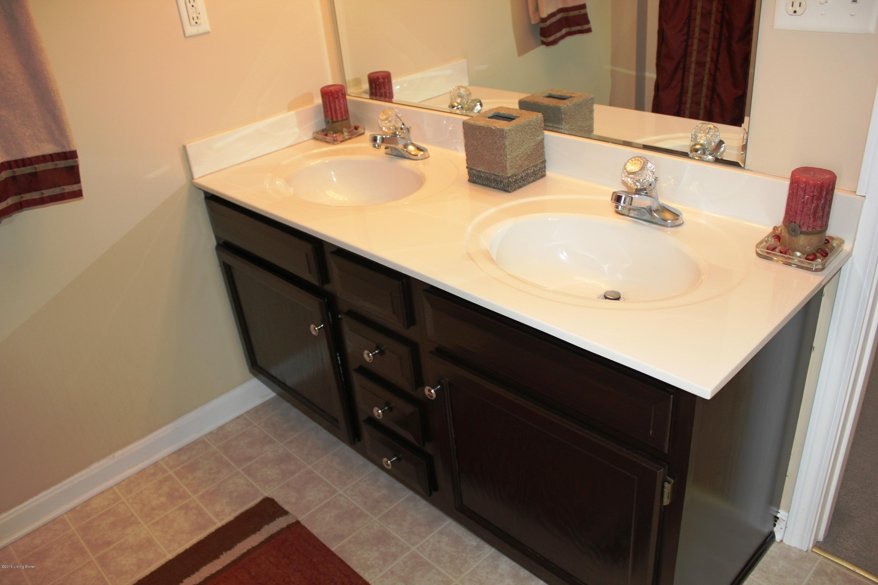 194 Silverview Road Smithfield, KY 40068 - Photo 22 of 58 011