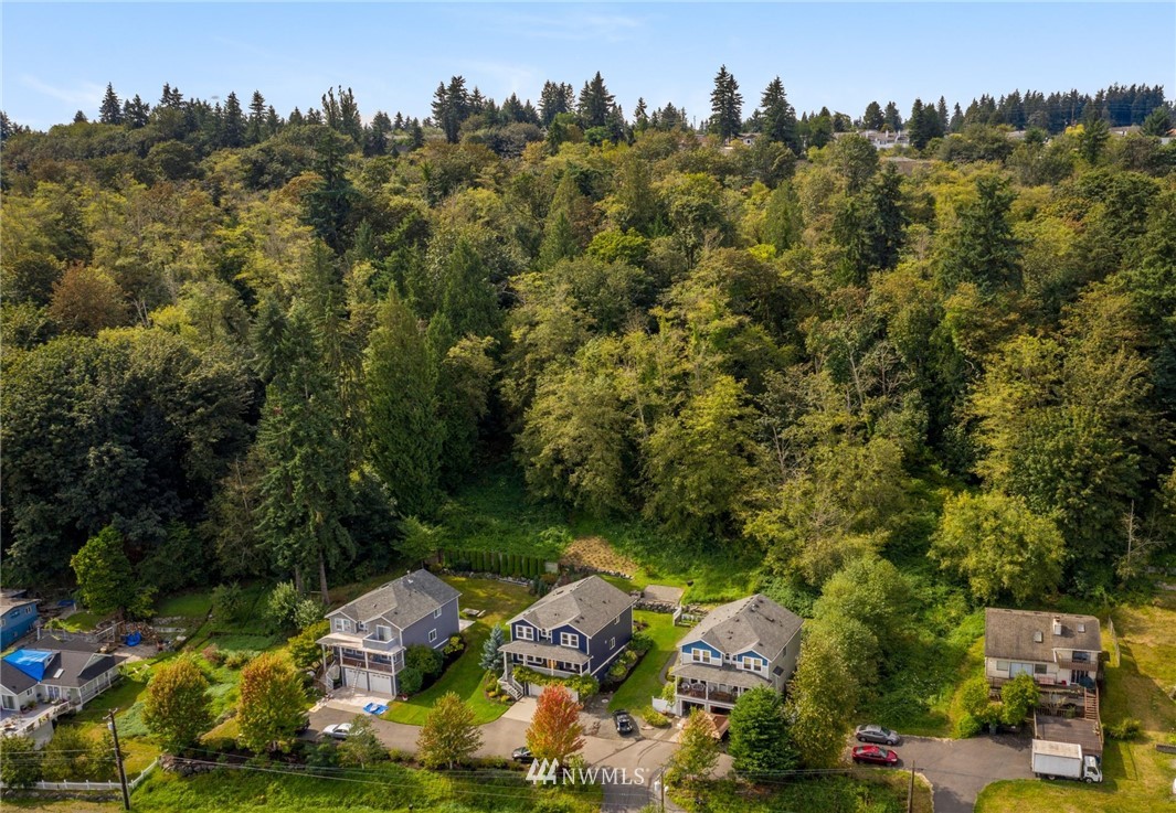 5910 Larimer Road, Unit A Everett, WA 98208 - Photo 2 of 24 an aerial view of multiple house