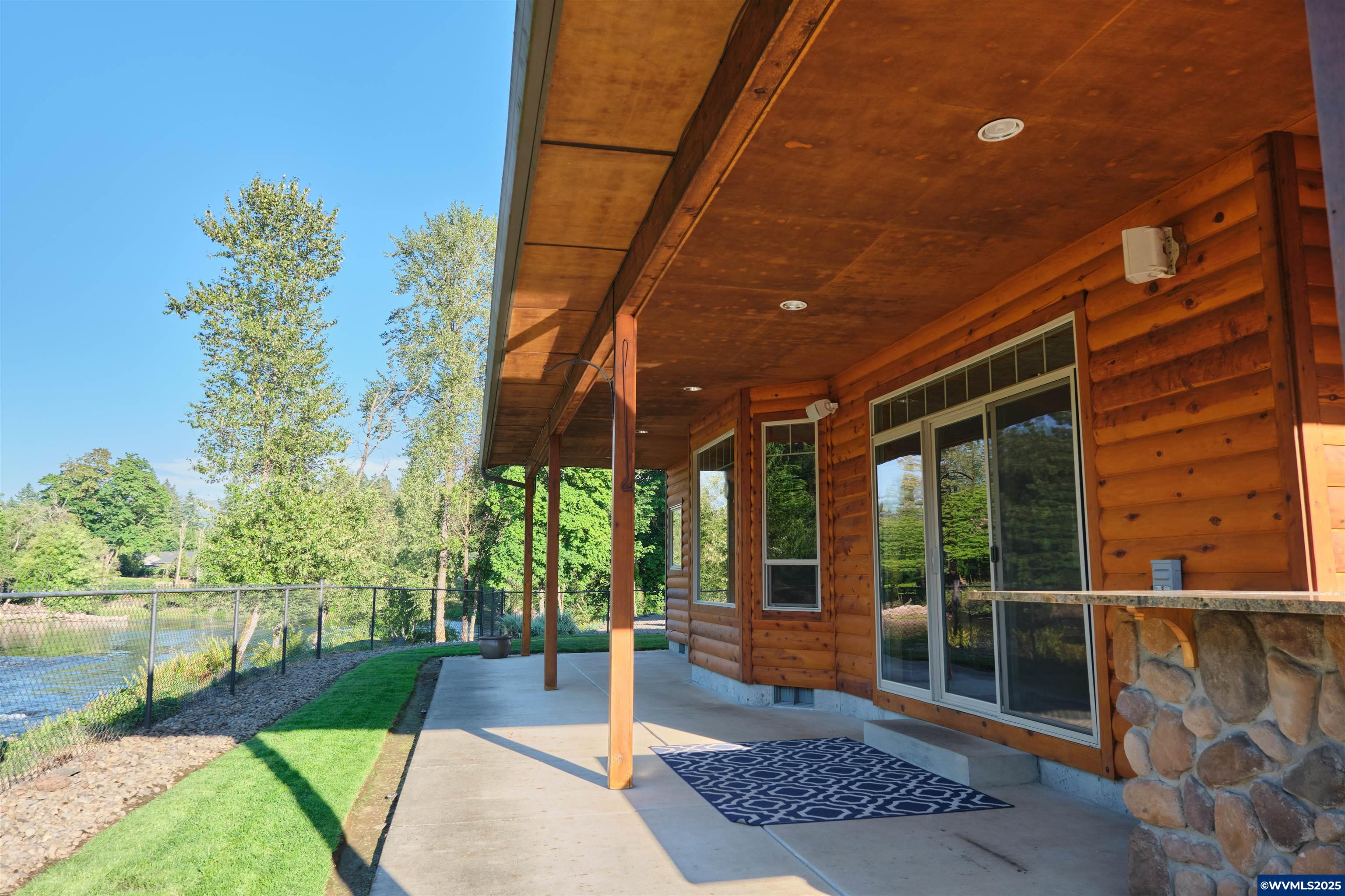 222 Southeast Whitten Road Mill City, OR 97360 - Photo 40 of 50