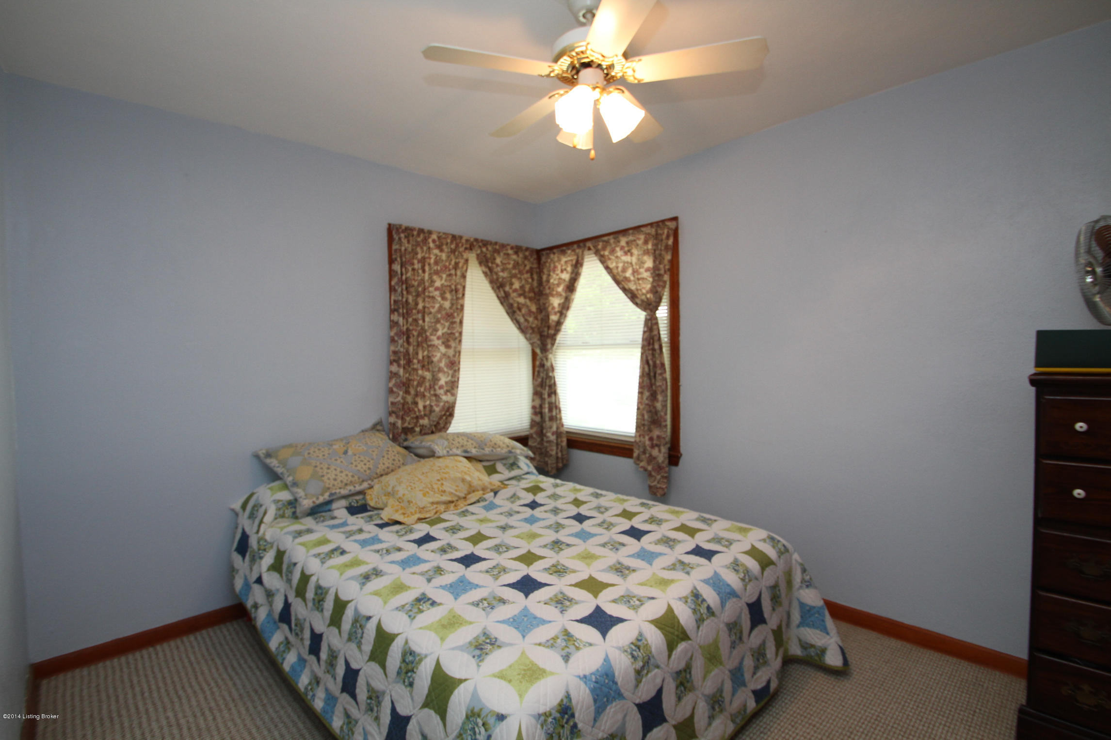 7603 Shepherdsville Road Louisville, KY 40219 - Photo 15 of 33 13