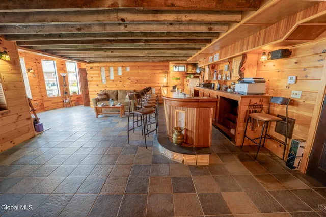 $1,295,000 | 164 Eden Lane, Mayfield, NY 12117