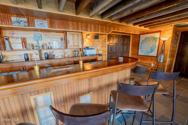 $1,295,000 | 164 Eden Lane, Mayfield, NY 12117