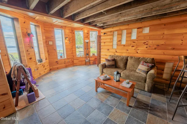 $1,295,000 | 164 Eden Lane, Mayfield, NY 12117