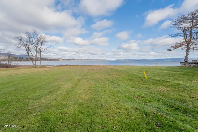 $1,295,000 | 164 Eden Lane, Mayfield, NY 12117