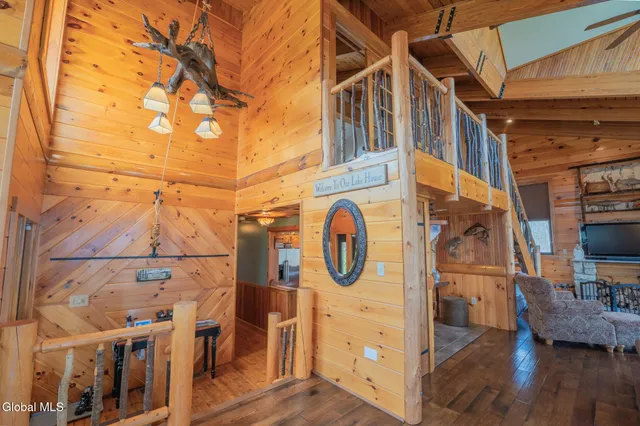 $1,295,000 | 164 Eden Lane, Mayfield, NY 12117