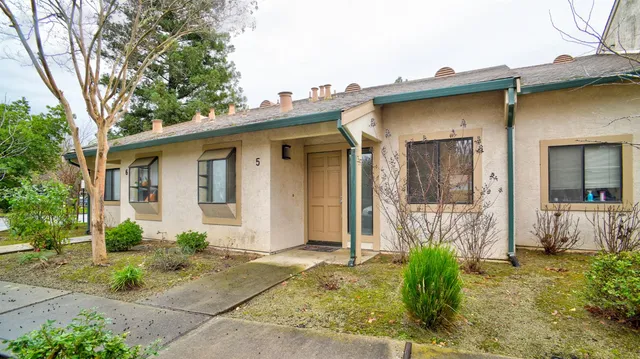 $369,000 | 2128 Bueno Drive, Unit 5, Davis, CA 95616