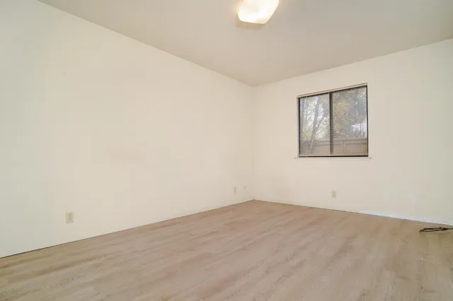 $369,000 | 2128 Bueno Drive, Unit 5, Davis, CA 95616