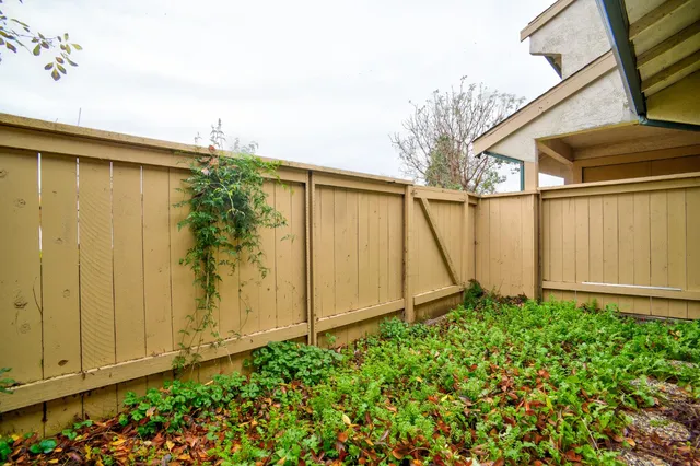 $369,000 | 2128 Bueno Drive, Unit 5, Davis, CA 95616