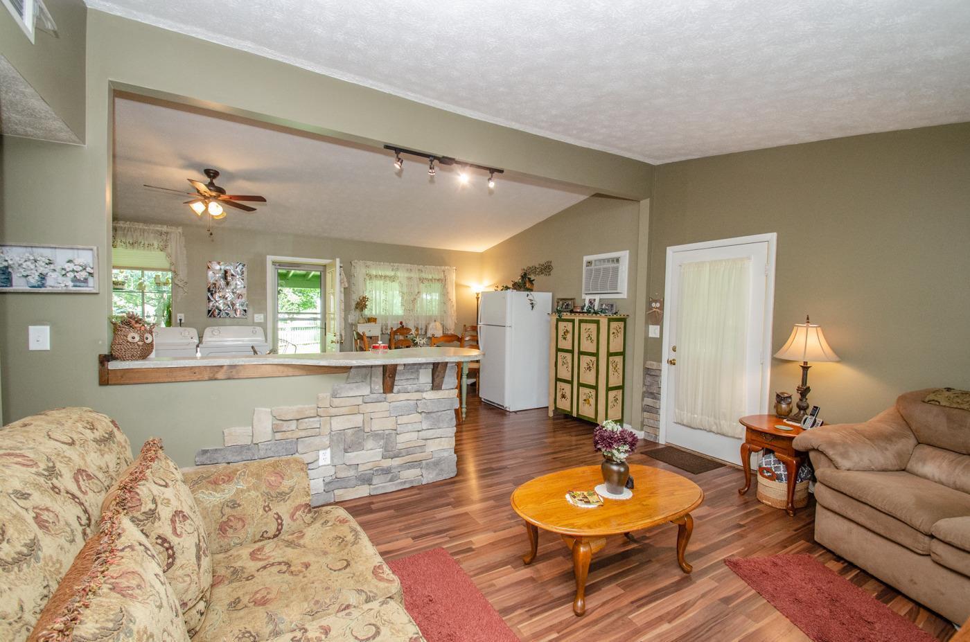118 Hess Road Bellbrook, OH 45305 - Photo 3 of 22 Gallery Image 3