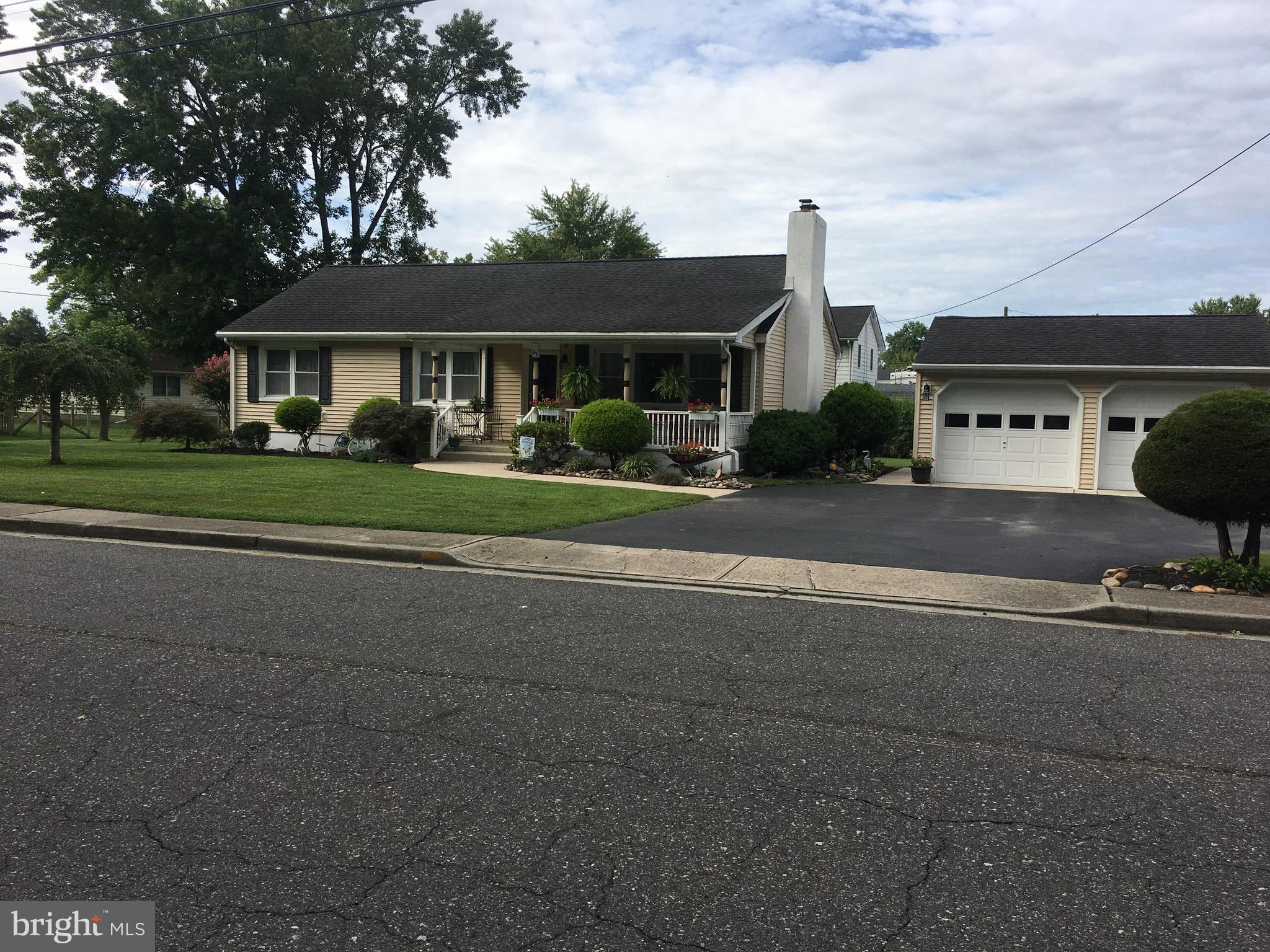 43 Eaton Road Pennsville, NJ 08070 - Photo 1 of 34