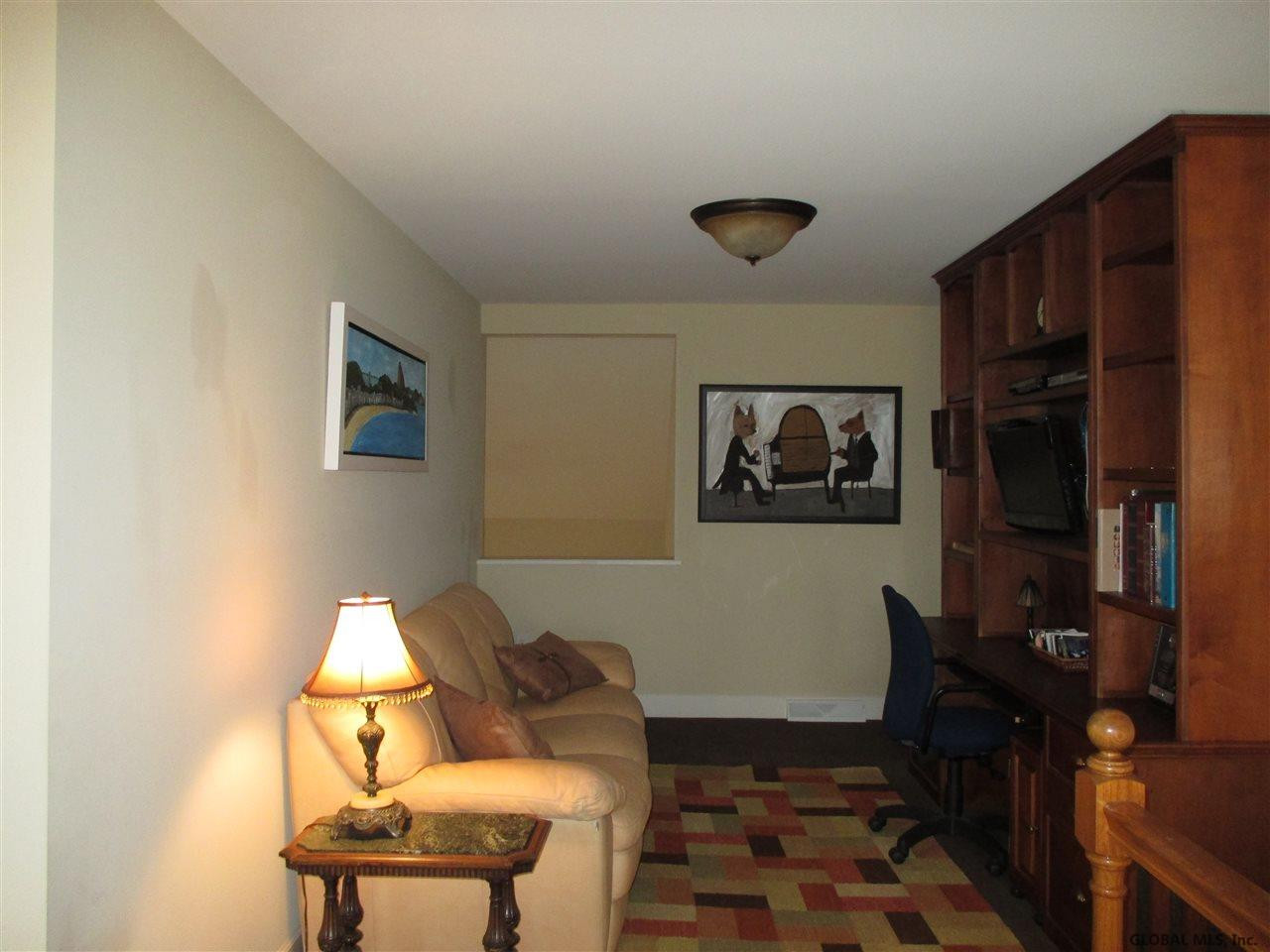 2 Addison Way Rexford, NY 12148 - Photo 17 of 28 Photo 17