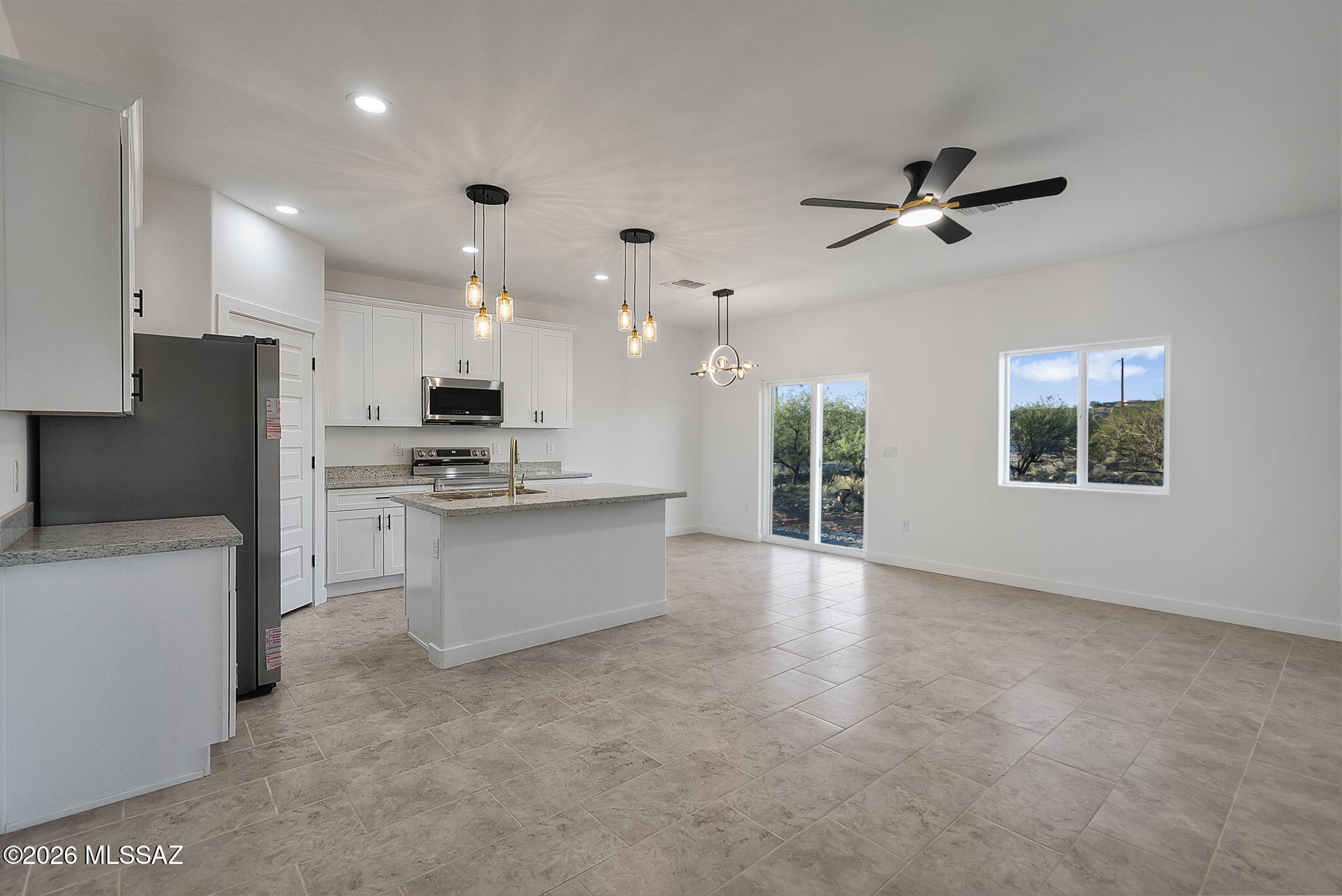 1847 Silver Court Rio Rico, AZ 85648 - Photo 4 of 25 Gallery Image 4