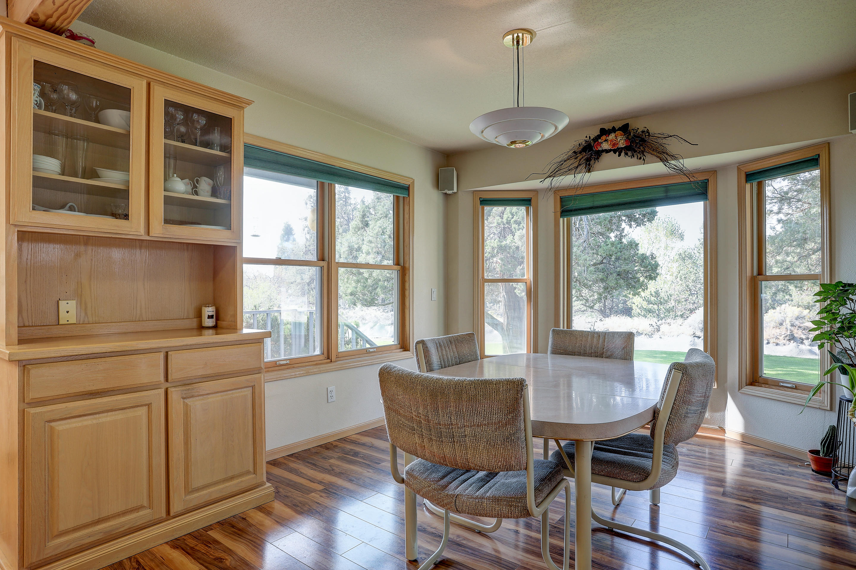 64885 Hunnell Road Bend, OR 97703 - Photo 26 of 39 28-64885 Hunnel Road Interiors MLS-36