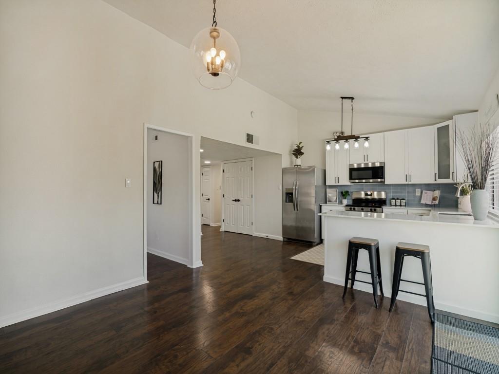 2036 Apple Valley Road Plano, TX 75023 - Photo 14 of 24