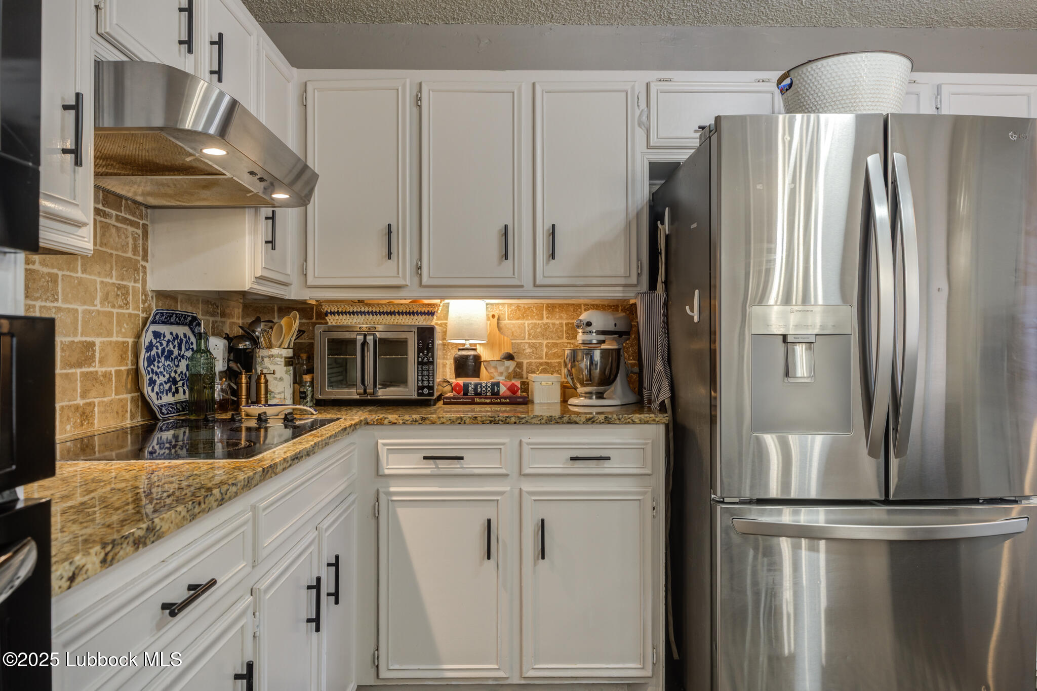 5304 89th Street Lubbock, TX 79424 - Photo 12 of 38 DSC01438_39_40