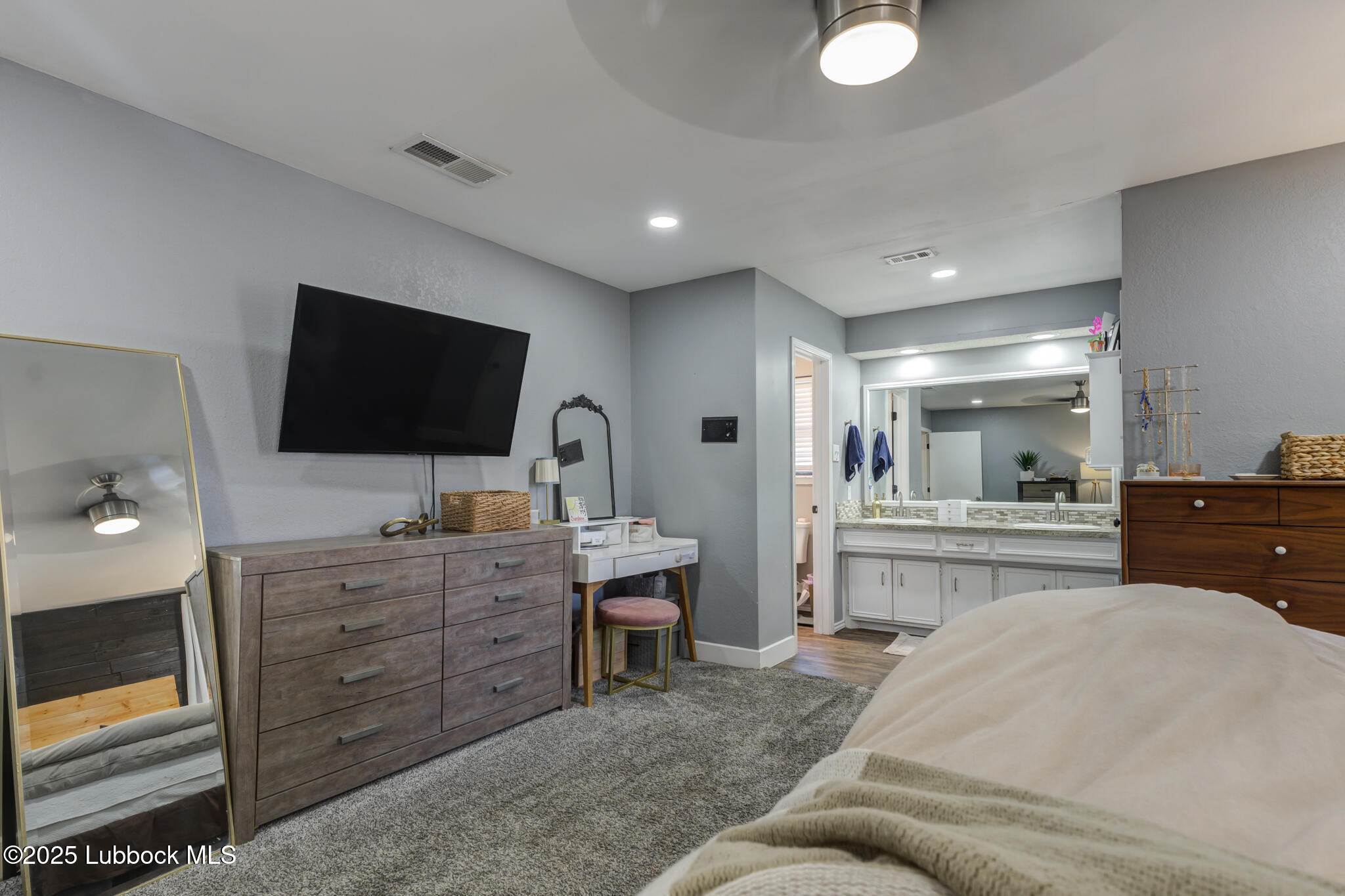 5304 89th Street Lubbock, TX 79424 - Photo 20 of 38 DSC01459_60_61