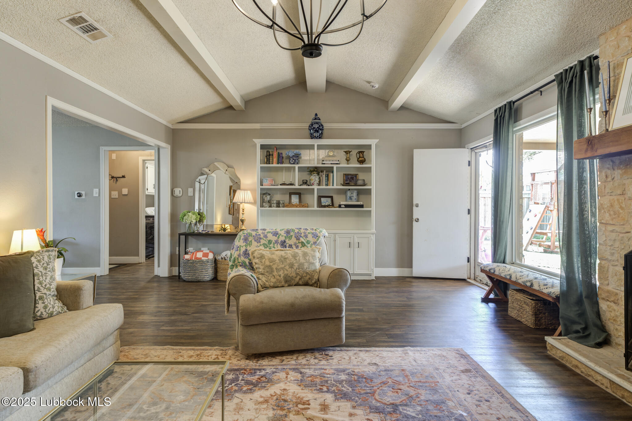 5304 89th Street Lubbock, TX 79424 - Photo 5 of 38 DSC01411_2_3