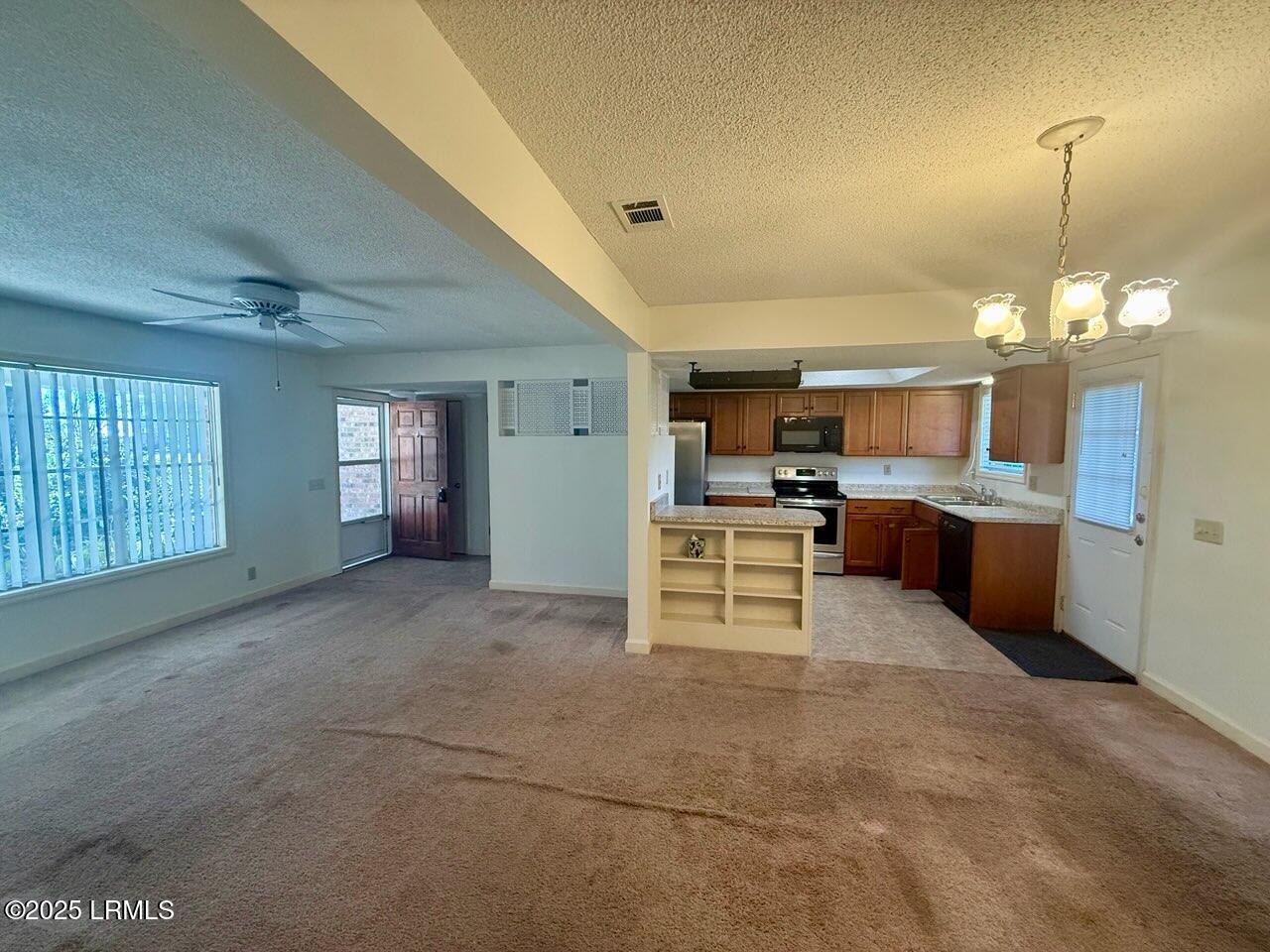 4027 Shell Point Road Beaufort, SC 29906 - Photo 13 of 28 IMG_8058