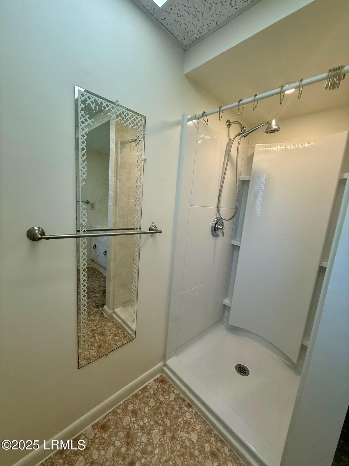 4027 Shell Point Road Beaufort, SC 29906 - Photo 17 of 28 IMG_7904