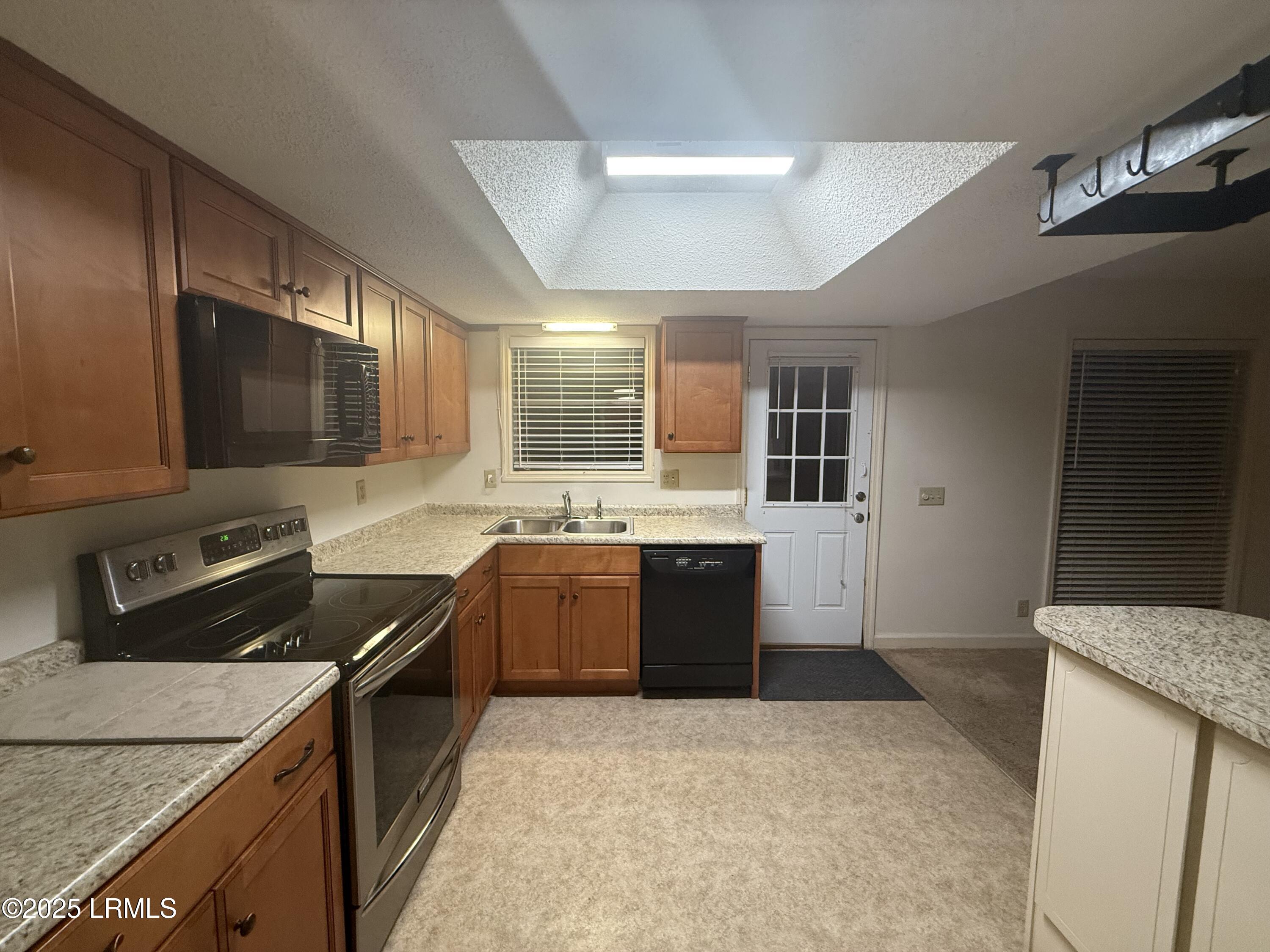 4027 Shell Point Road Beaufort, SC 29906 - Photo 25 of 28 IMG_4641