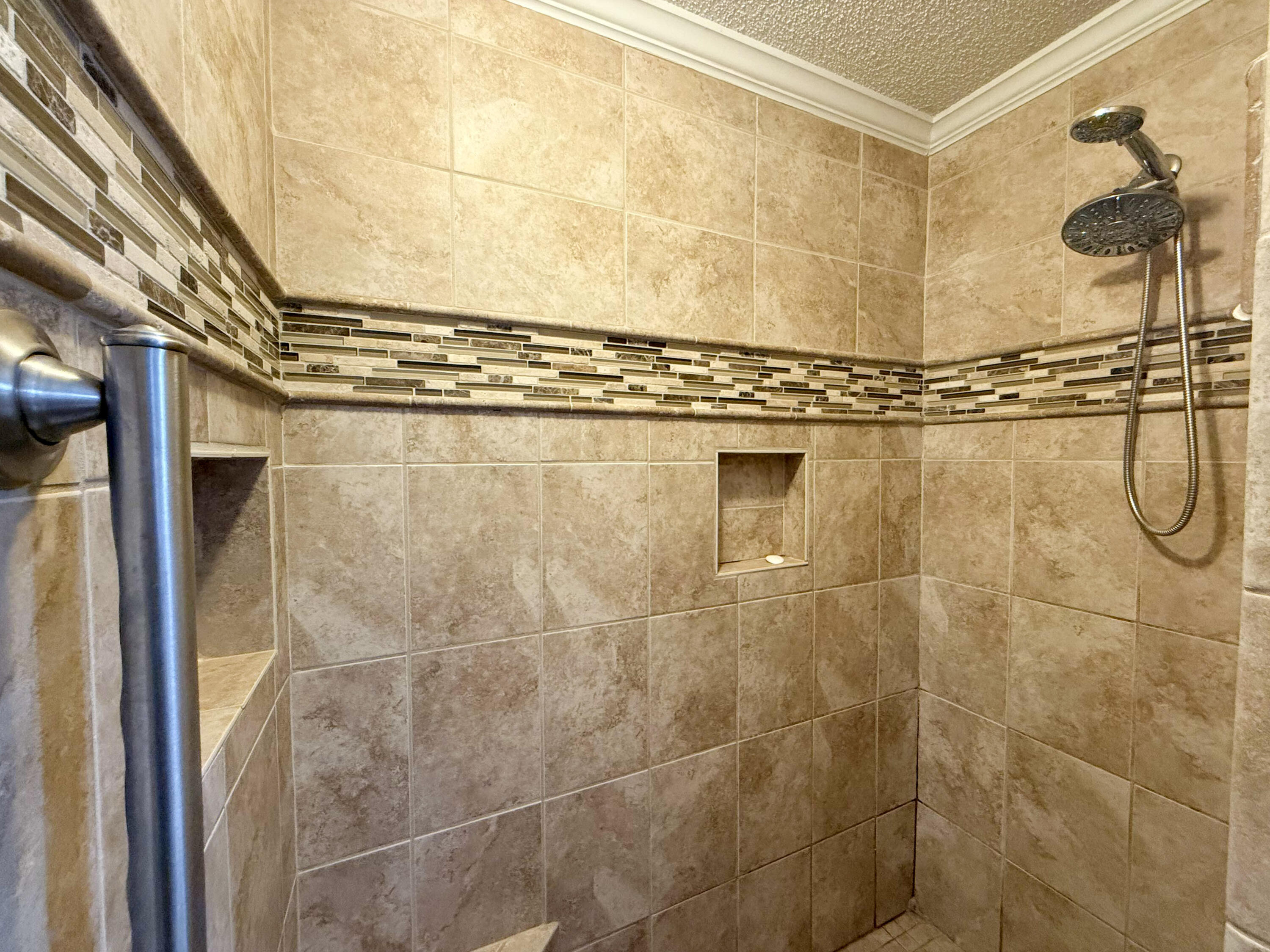 7384 Applegate Lane Chattanooga, TN 37421 - Photo 15 of 31 462556710_1095815501924780_6419097094939