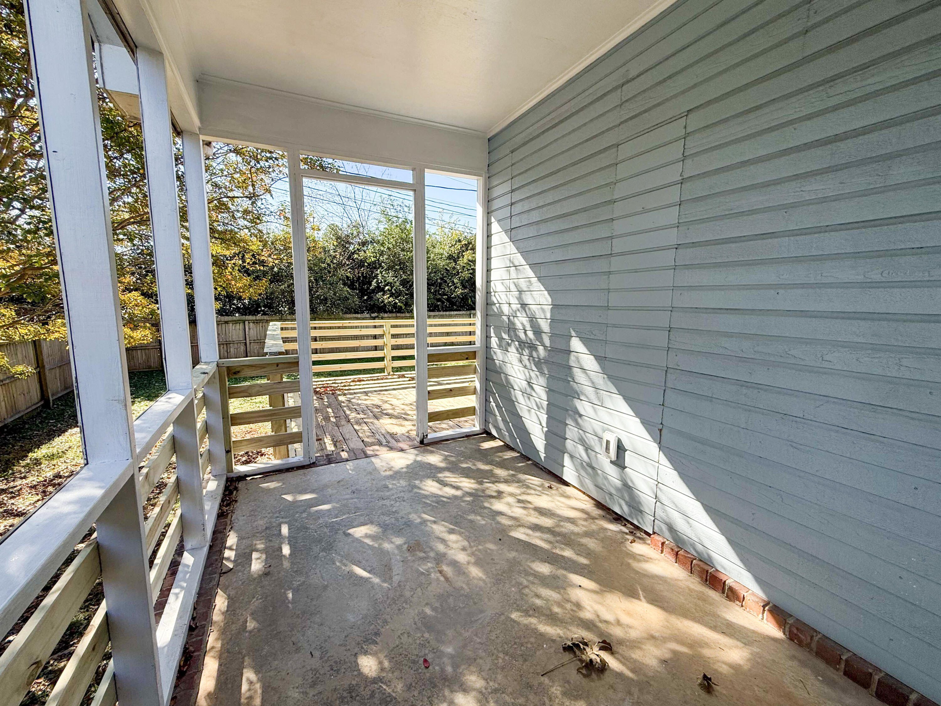 7384 Applegate Lane Chattanooga, TN 37421 - Photo 24 of 31 465364772_528039150218058_44452292091807