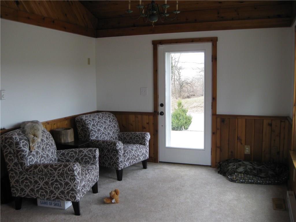 112 Frazier Road Butler, PA 16002 - Photo 5 of 25