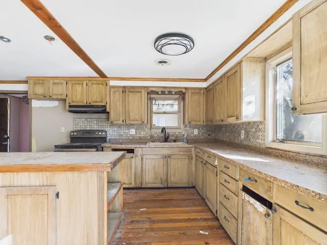 $135,000 | 2280 Jayhawk Road, Fort Scott, KS 66701