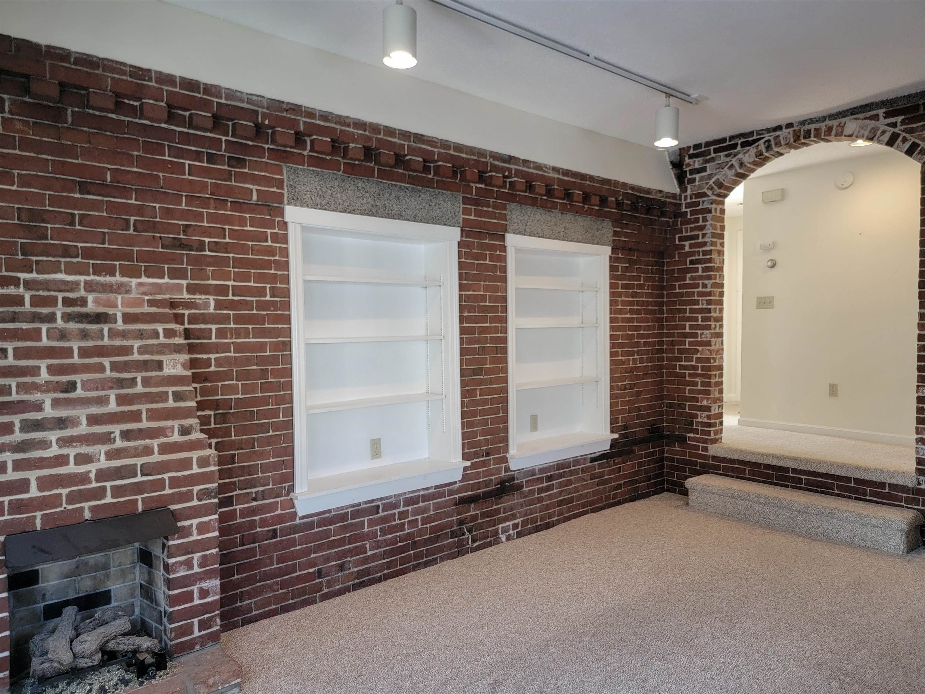 713 Central Avenue, Unit 3 Dover, NH 03820 - Photo 13 of 33