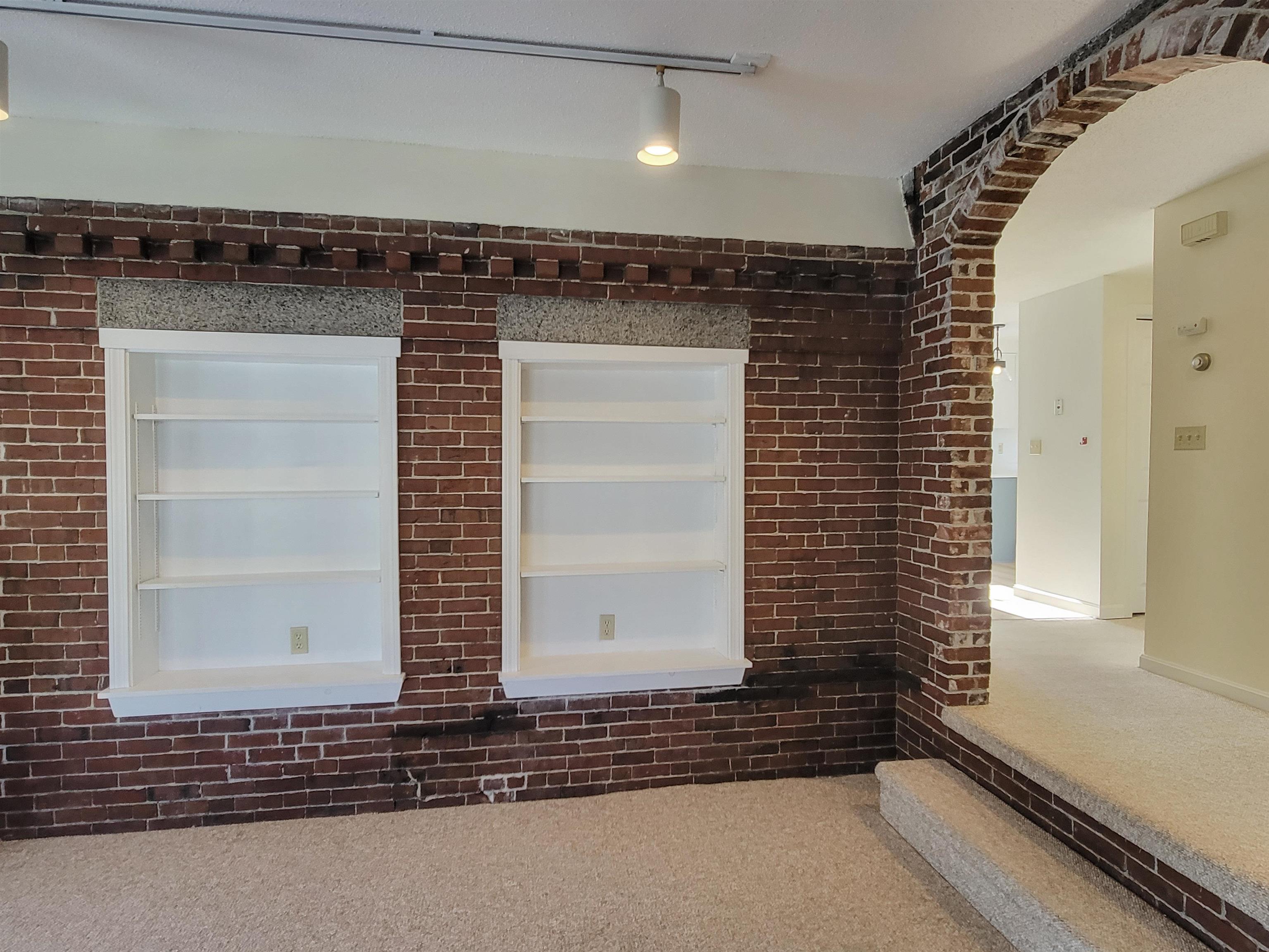 713 Central Avenue, Unit 3 Dover, NH 03820 - Photo 15 of 33