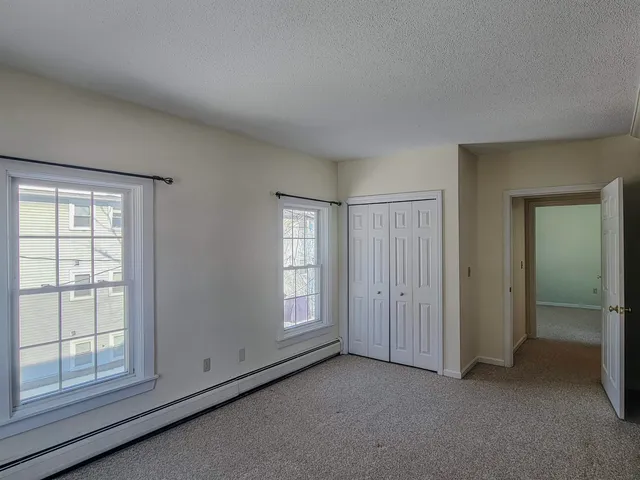 $2,350 | 713 Central Avenue, Unit 3, Dover, NH 03820