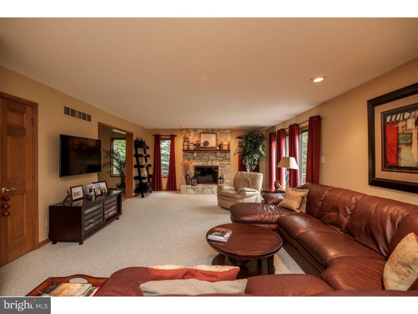 4 Arncliffe Rise Medford, NJ 08055 - Photo 11 of 25 Gallery Image 11