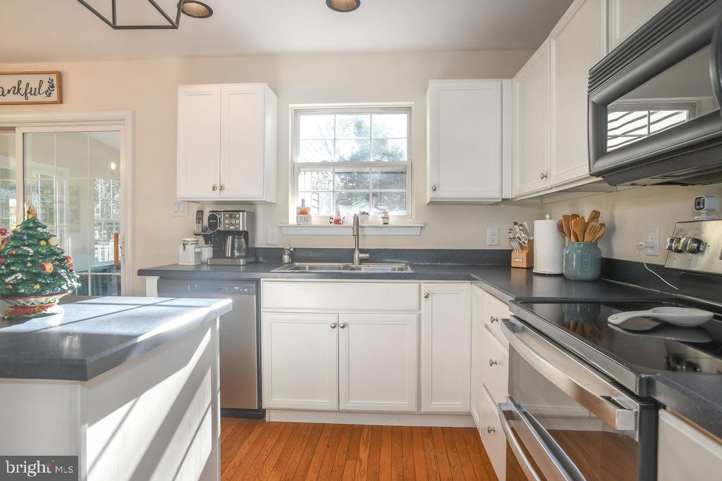 354 Canvasback Road Middletown, DE 19709 - Photo 20 of 49 Kitchen