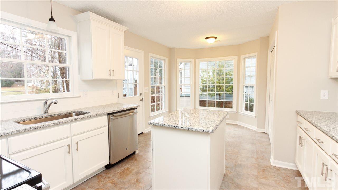 11209 North Radner Way Raleigh, NC 27613 - Photo 7 of 25