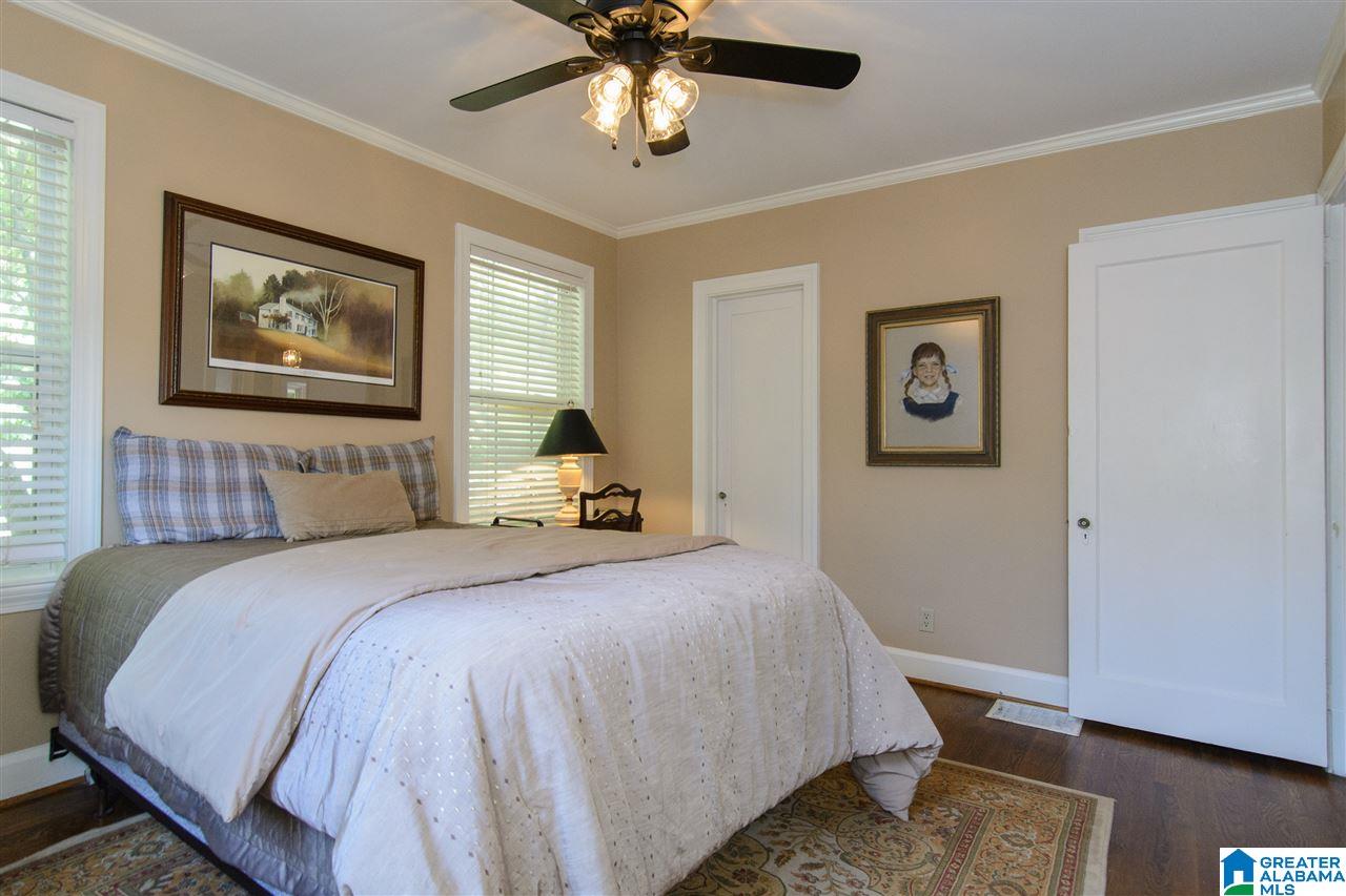 1724 Saulter Road Homewood, AL 35209 - Photo 29 of 49