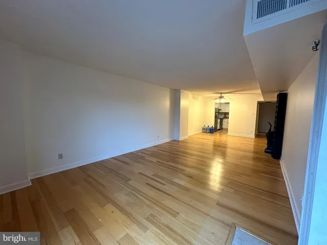 $169,990 | 9200 Edwards Way, Unit 916, Hyattsville, MD 20783