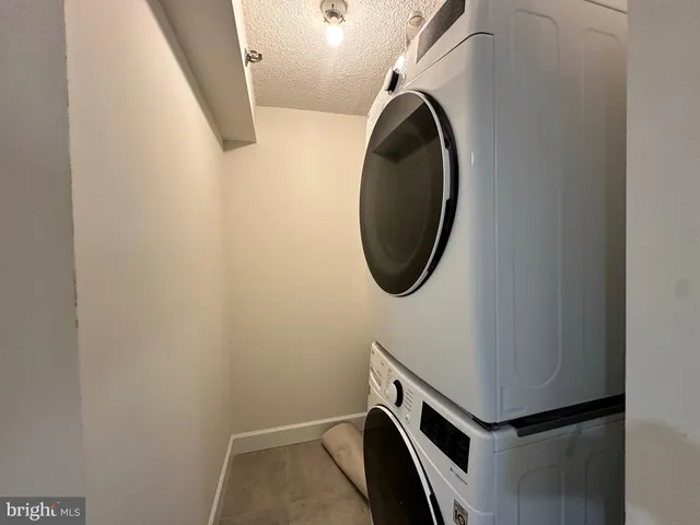 $169,990 | 9200 Edwards Way, Unit 916, Hyattsville, MD 20783