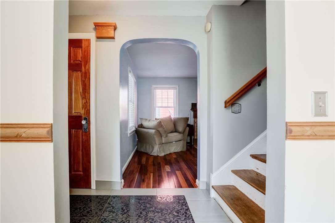 96 Doris Road Irondequoit, NY 14622 - Photo 12 of 35