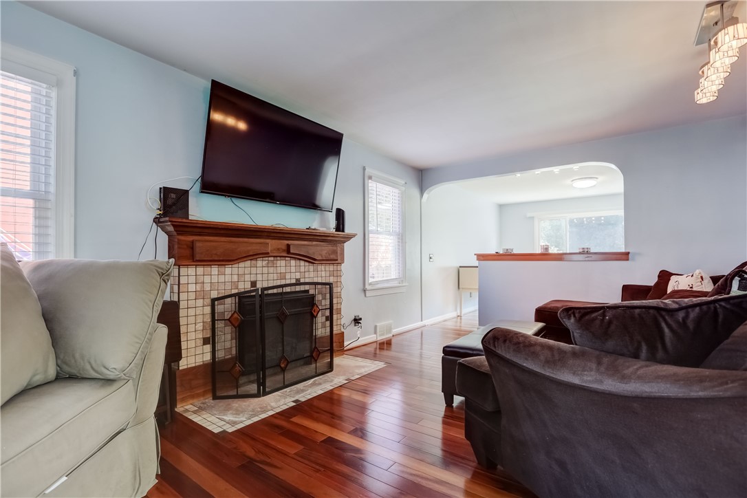 96 Doris Road Irondequoit, NY 14622 - Photo 13 of 35