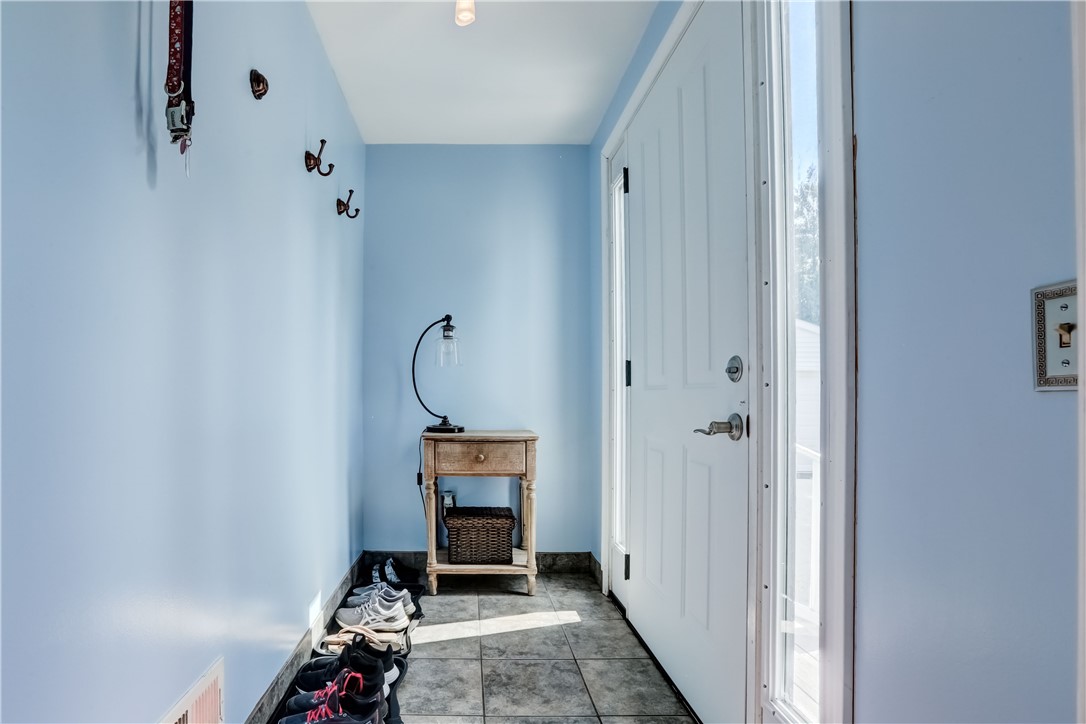 96 Doris Road Irondequoit, NY 14622 - Photo 28 of 35